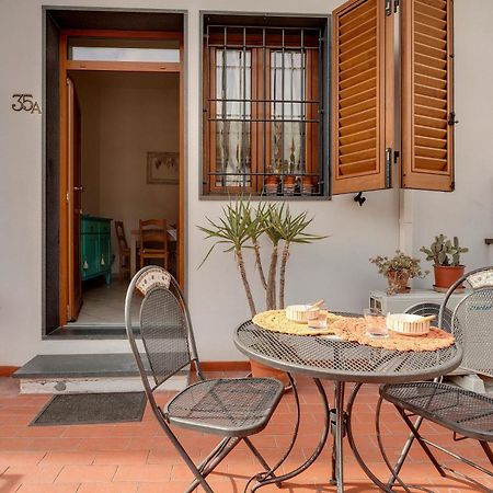 A Casa Di Greta Apartment Прато Екстериор снимка