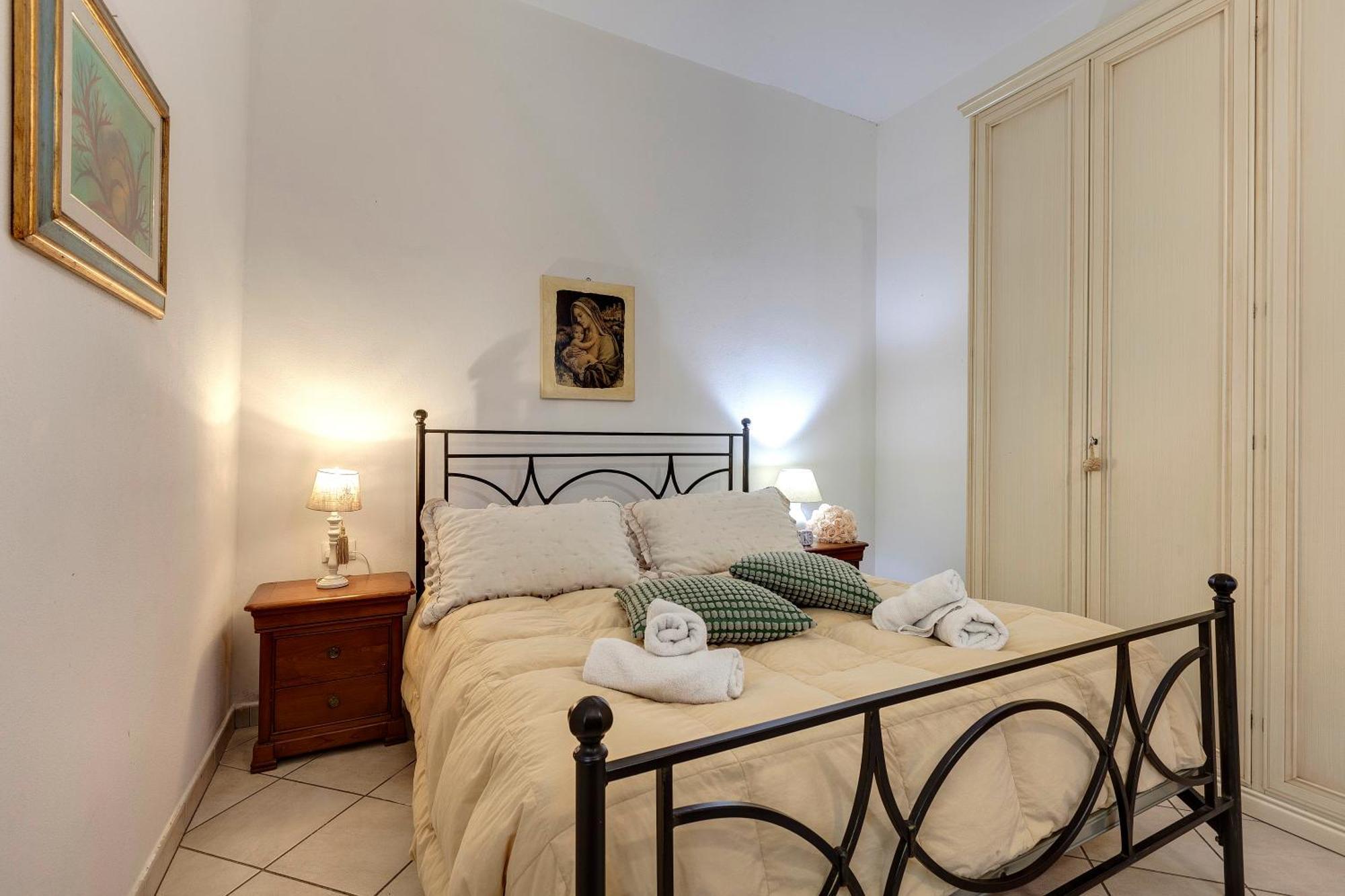 A Casa Di Greta Apartment Прато Екстериор снимка